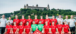 Teamfoto-Ii-Mannschaft-Kleinernewsslider-4387